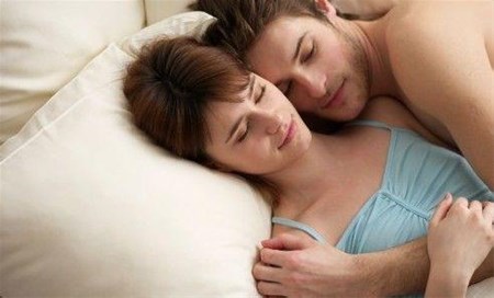 由男女睡姿看双方感情出轨指数