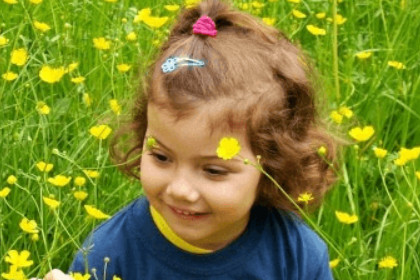 给小女孩起名字大全2019