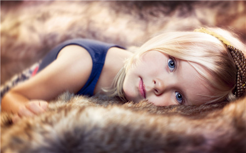 属水属火女孩名字大全