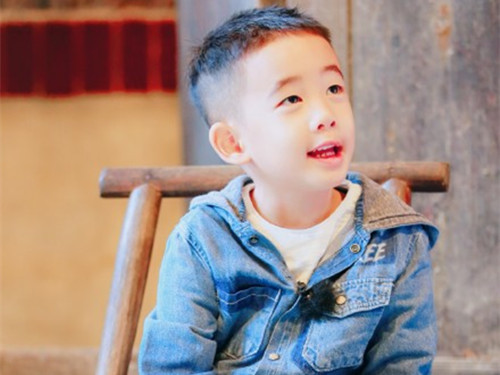 诗经楚辞男宝宝名字