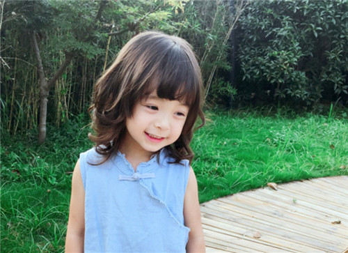 侯姓女孩取什么名字好听