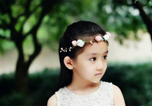 给女孩起名字姓萧三个字