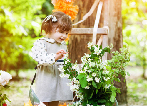 子字取名女孩子寓意好
