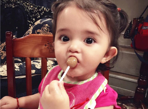 姓曾的女孩取名字带洁字中间