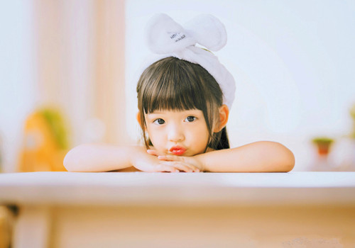 姓袁起名字三个字