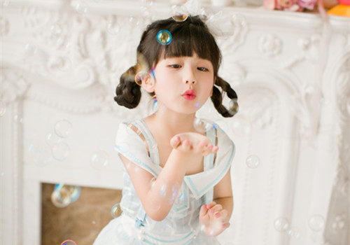 冷姓女孩取名独特一点