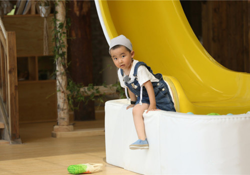 男孩WX属金的字有哪些姓张