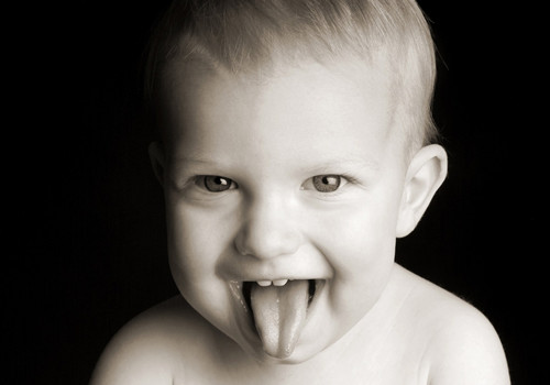 刘姓男宝宝缺金