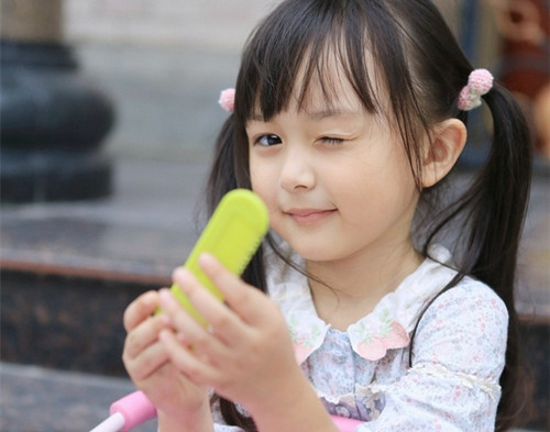 洪姓女孩取名100分