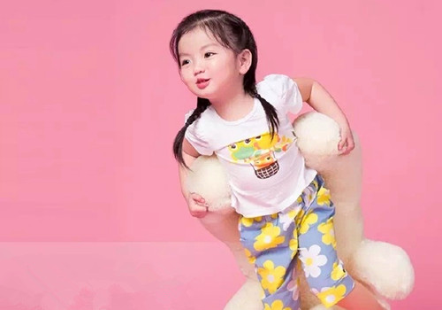 按诗经给女儿取名字