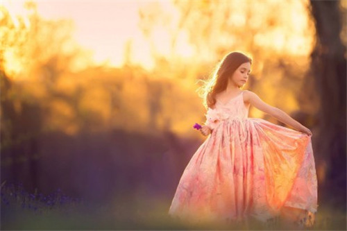 2022姓詹的取名_詹长恩名字打分免费