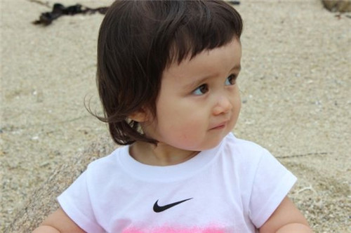 诗经带知的女孩名字