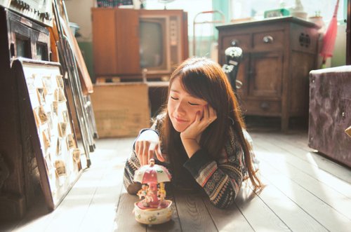 WX属金的字取名女孩