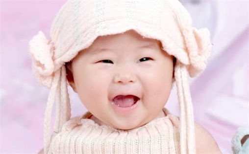 2022年乖巧男孩乳名大全 一听就很干净的男宝宝小名