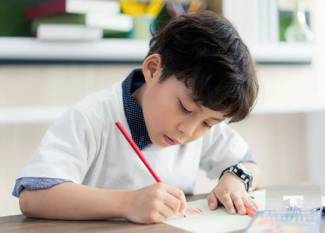 2023年6月17日出生男孩取名免费 属兔男宝宝有内涵名字